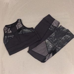 Beyond Yoga High Waisted and High Neck Set